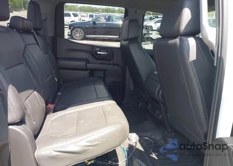 2021 Chevrolet Silverado 1500 2Wd Standard Bed Wt z USA, uszkodzony, nr VIN 3GCPWAEF6MG423540